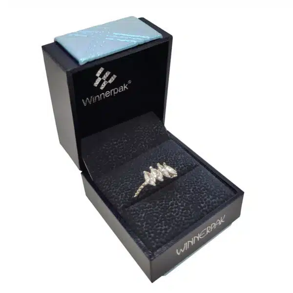 bespoke single ring box for men and women