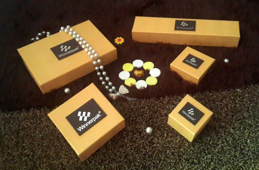 China rigid jewelry box supplier